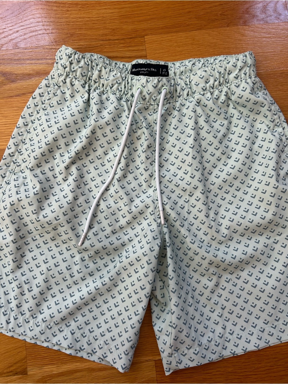 Abercrombie & Fitch Men’s bathing suit-xSmall